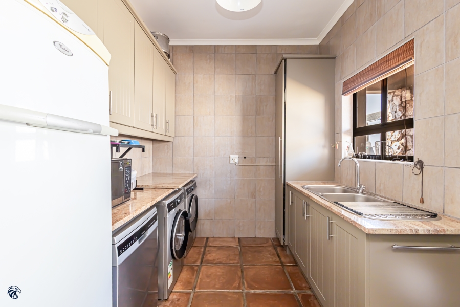 3 Bedroom Property for Sale in Myburgh Park Western Cape